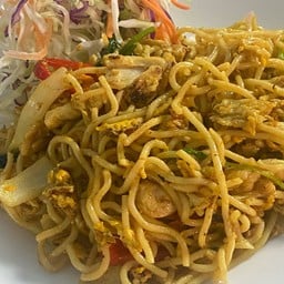 สปาเก็ตตี้ผัดผงกะหรี่