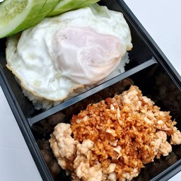 ข้าวไก่กระเทียม