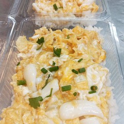 ข้าวไข่ข้น ปลาหมึก!!