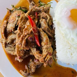 ผัดพะแนงเป็ด(กับข้าว)