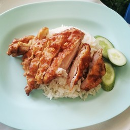ข้าวมันไก่ทอด พิเศษ