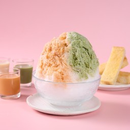 Snow ice ชาไทยและชาเขียว