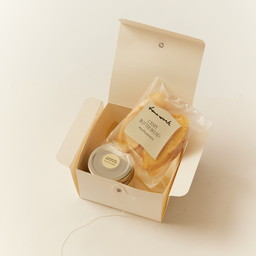 ซอสครีมทรัฟเฟิล พร้อมขนมปังเนยกรอบ