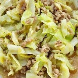Stir Fried Cabbage With Minced Pork On Rice