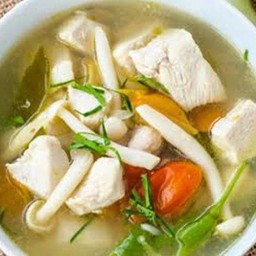 ต้มยำไก่ น้ำใส