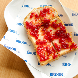 เนย แยมสตรอเบอรี่