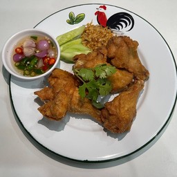 น่องไก่ทอด 4 ชิ้น