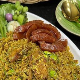 ชอบกินข้าวผัด