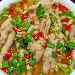 ต้มแซ่บตีนไก่แซ่บๆ