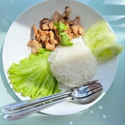 ข้าวหมูกระเทียม