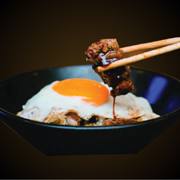 2513 ข้าวหน้าเนื้อบดไข่ดาว