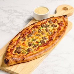 Beef Turkish Pide