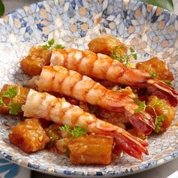 ปลาท่องโก๋ผัดเปรี้ยวหวาน
