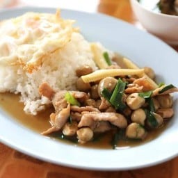 ตลาดนัด ของกิน