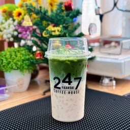 นมหมี มัทฉะลาเต้เย็น