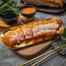 (ก/บ) หมูกรอบเบคอน