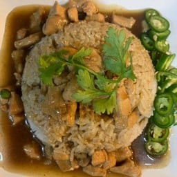 ผัดไทยลุงดำ มุกดาหาร