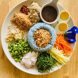 ข้าวยำโนราห์_ปลา