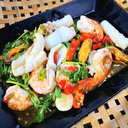 ผัดกะเพราทะเล