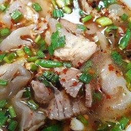 ต้มแซ่บหมูสามชั้น