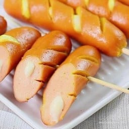 ไส้กรอกชีสปิ้ง