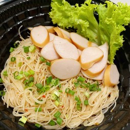 หมี่คลุกไส้กรอก