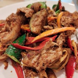 ผัดเผ็ดหมูป่า