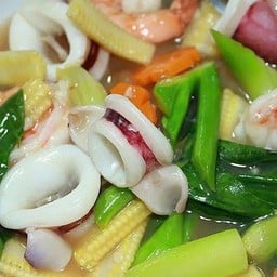 ร้านอาหาร ตามสั่งหลังวัดดอนดู่