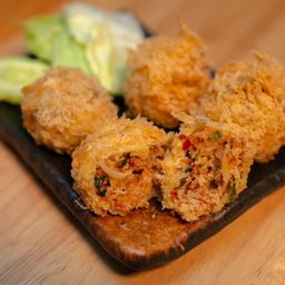 183 ลาบไก่ทอด