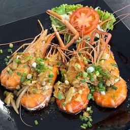 กุ้งแม่น้ำอบเนย