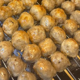 ลูกชิ้นNเนื้อแท้