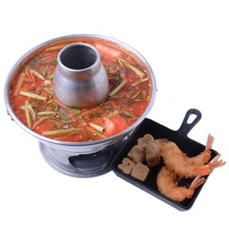เย็นตาโฟทรงเครื่องหม้อไฟ