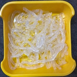 เส้นแก้ว