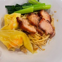 บะหมี่เกี๊ยวกุ้ง-หมูแดง