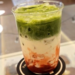 Matcha strawberry