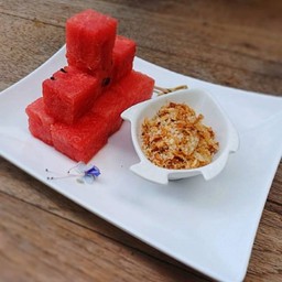 แตงโมปลาแห้ง (Water Melon W/Crispy Dried Fish)