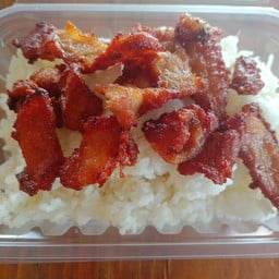 ข้าวหมูทอด