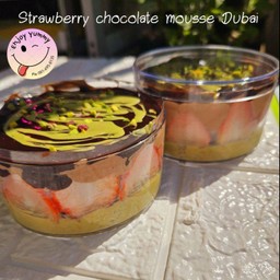 Strawberry chocolate mousse Dubaiสตรอว์เบอร์รี่มูสช็อกโกแลตดูไบ1กล่อง