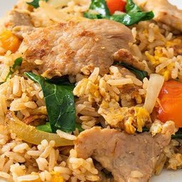 ข้าวผัดหมู