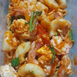 Macaroni With Tomato Sauce