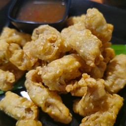 เอ็นไก่ทอดโรยงา
