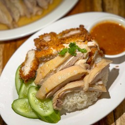 ข้าวมันไก่ต้ม+ไก่ทอด