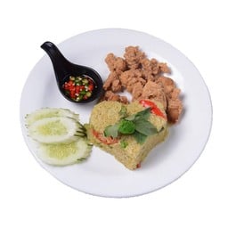 ข้าวผัดเขียวหวานไก่กรอบ