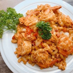 มักกะโรนีกุ้ง