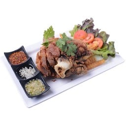 ขาหมูเยอรมัน