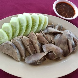 ตับไก่สับพร้อมเสิร์ฟ