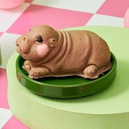 หมูเด้ง ไวท์ช็อคโกแลตดูไบ