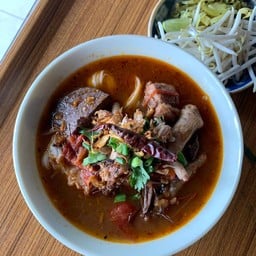 ขนมจีนน้ำเงี้ยว 3 ชุด