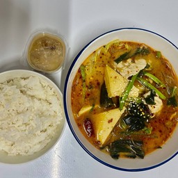 หม่าล่าล่า Set A + ข้าว+น้ำจิ้มสุกี้