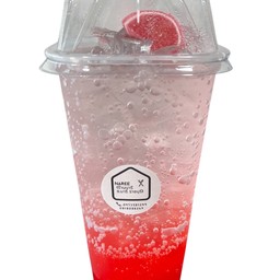 สตอเบอรี่ โซดา
